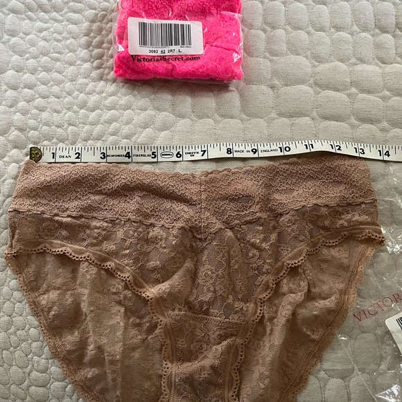 2 pairs Victoria’s Secret lace pants, size L, new